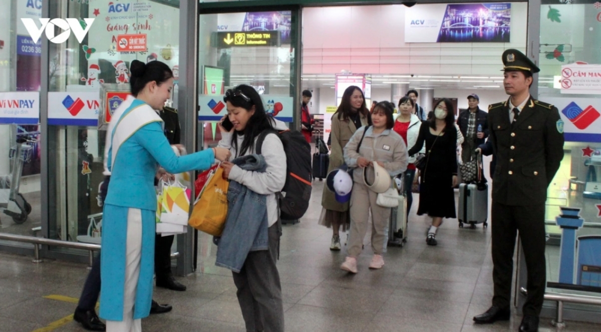 Da Nang enjoys 33.3% surge in tourist arrivals over nine-month period